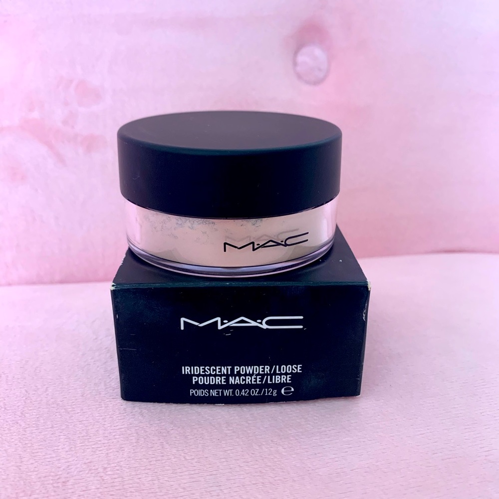 MAC Iridescent Powder: SILVER DUSK *NEW*